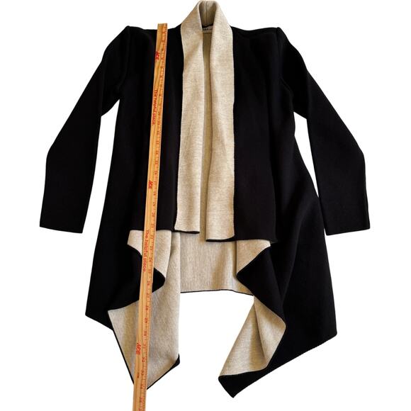 Zara Knit Black and Cream Cardigan Drape Open Front Size Medium EUC Sweater CUTE - Picture 8 of 12